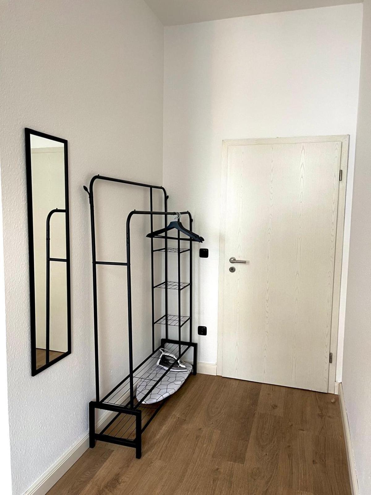 Raha Apartments - Modernes Studio-Apartment - Hbf - Gratis Parkplatz Erfurt Exteriér fotografie