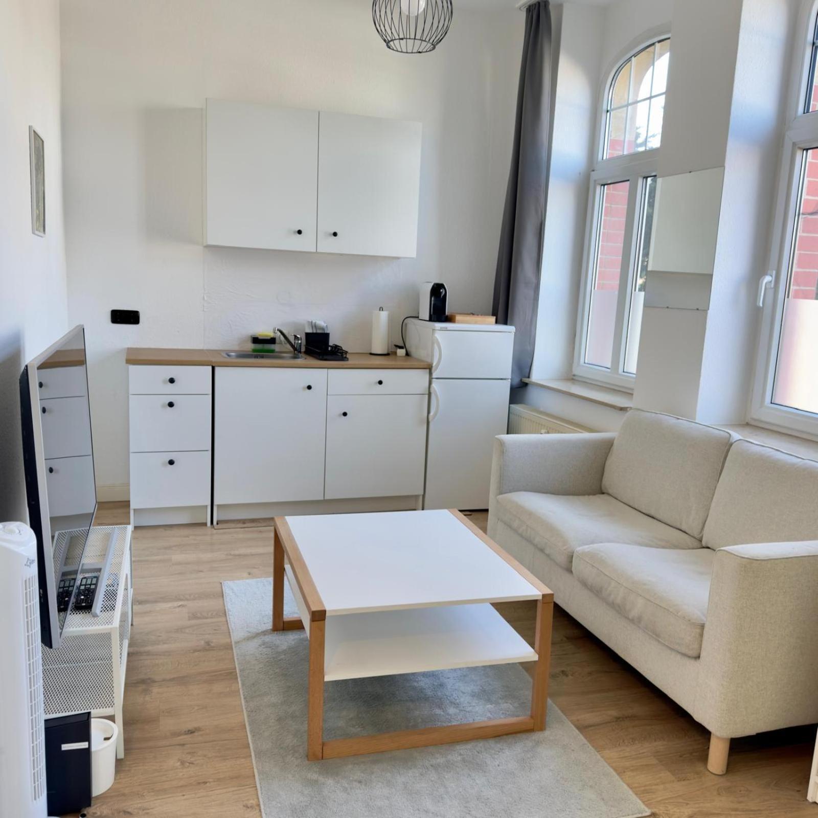 Raha Apartments - Modernes Studio-Apartment - Hbf - Gratis Parkplatz Erfurt Exteriér fotografie