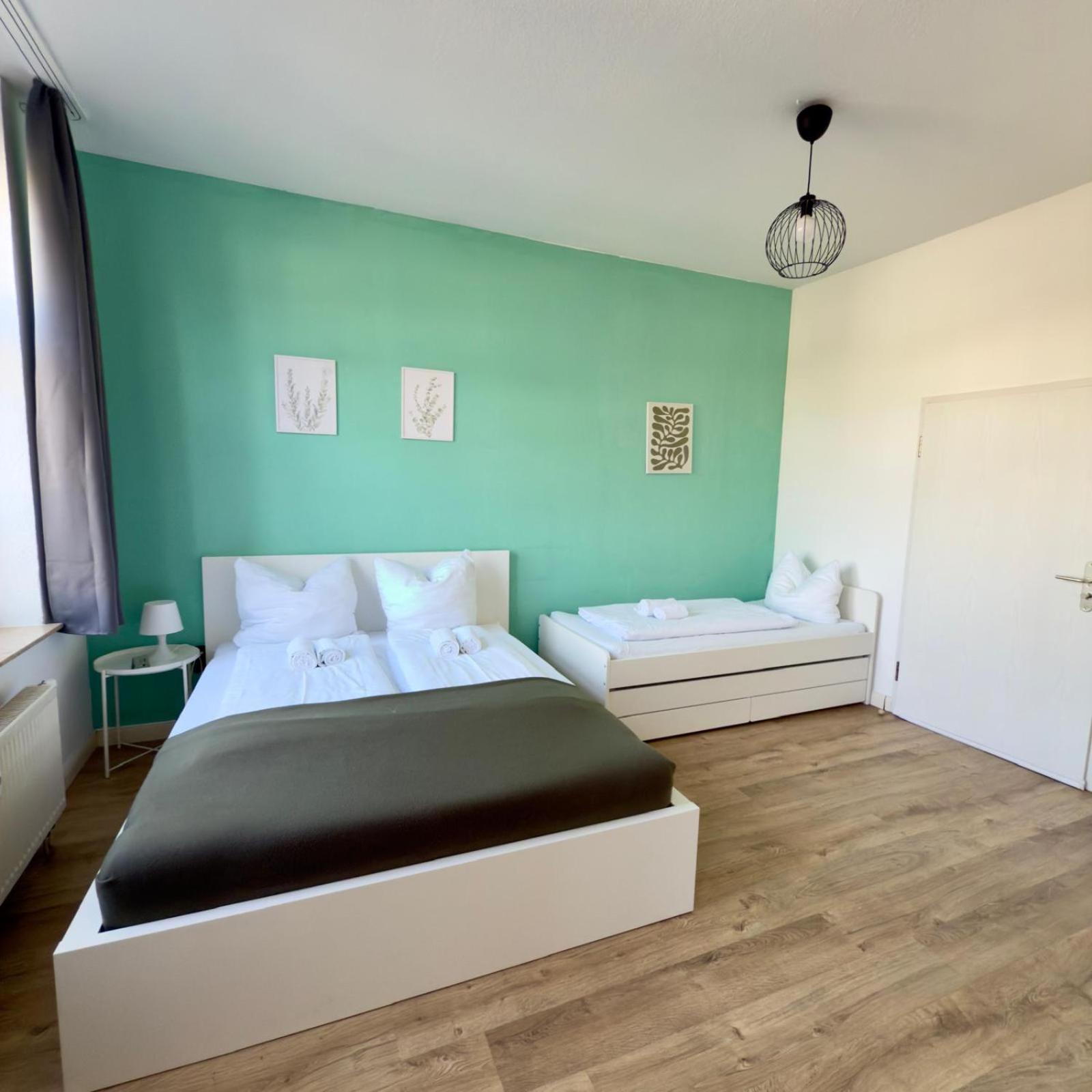 Raha Apartments - Modernes Studio-Apartment - Hbf - Gratis Parkplatz Erfurt Exteriér fotografie